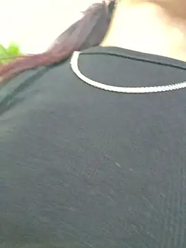 U_prolazu - Wear butt plug in public