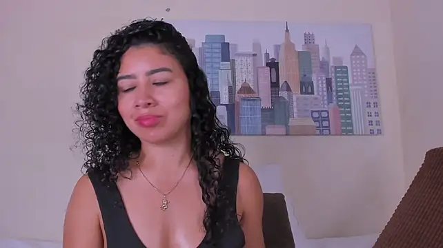 Tharawebstter - Play Pussy