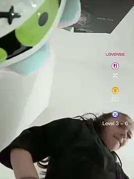 Adrixnx22 - 5 min Dildo Show+ Titten zeigen🙊😏