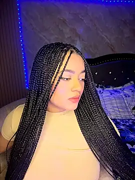 Saraa_M - show my boobs