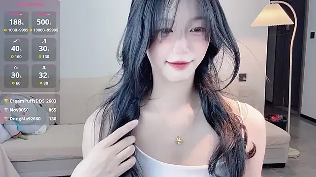 Luminous4173 - 是你的初恋女友吗