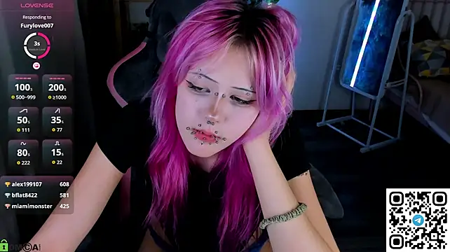 Necucuby - spread my ass in naked doggy pose