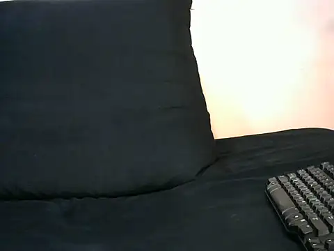 Kenyanaughty90 - show naughty some love