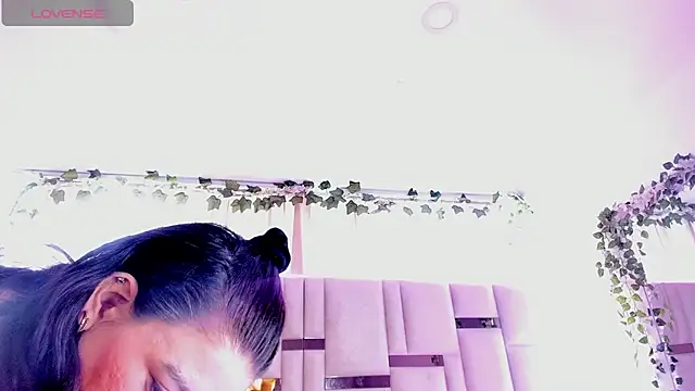 Mariana__thompson - Rub Clit + Play with Tits😏