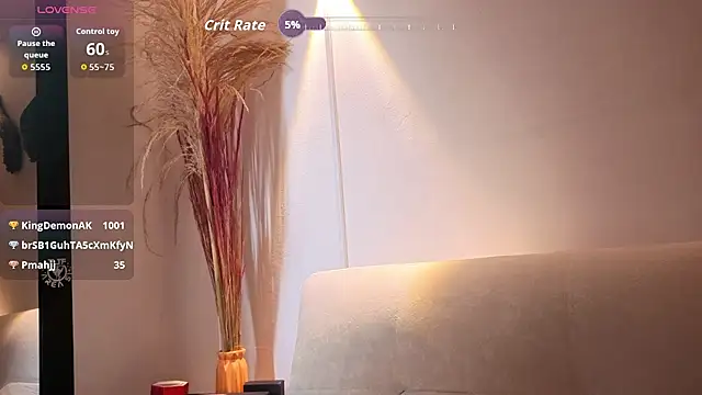 Nathaly-sky - tease pussy 2 min