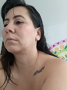 Sophie_tyler1 - Show tits
