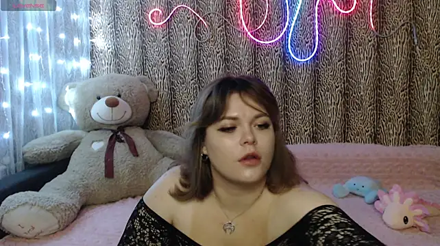 HotJenifferLove - saving money for lovense toy