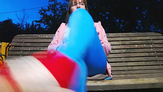 PublicBigLabiaMelly - Nympo-nude walk 10 mins PARK