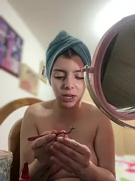 Cloew_Marz - Show and oil + Fingers in pussy
