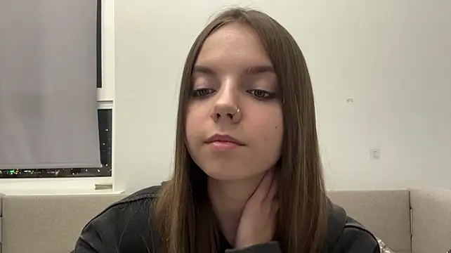 LisaPorse - show tongue + silly face