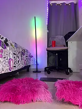 Brenda_Kiss_ - Red spank my ass