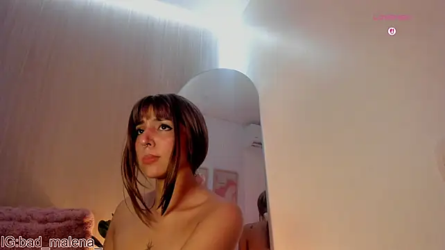 Bad_malena - Flash boobs