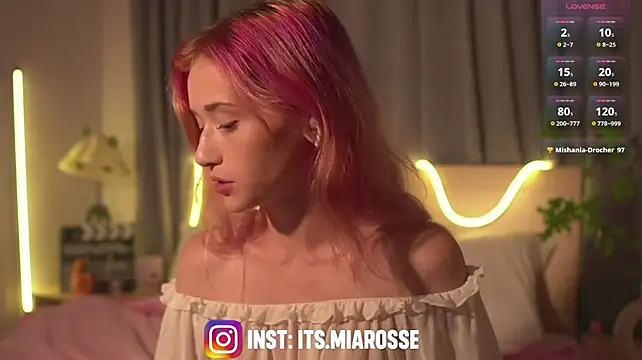 ItsMiaRosee - control toys 5 minutes❤️