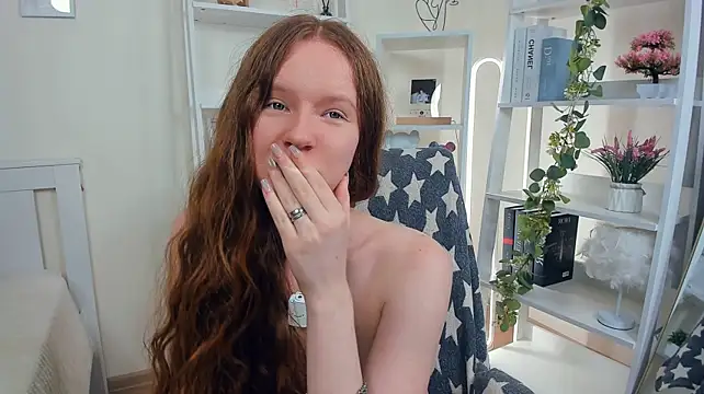 ZaraBluitt - Pinch those nipples <3