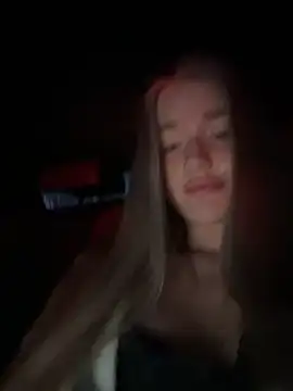 Milaa_sun - play with nipples behind driver 🚕
