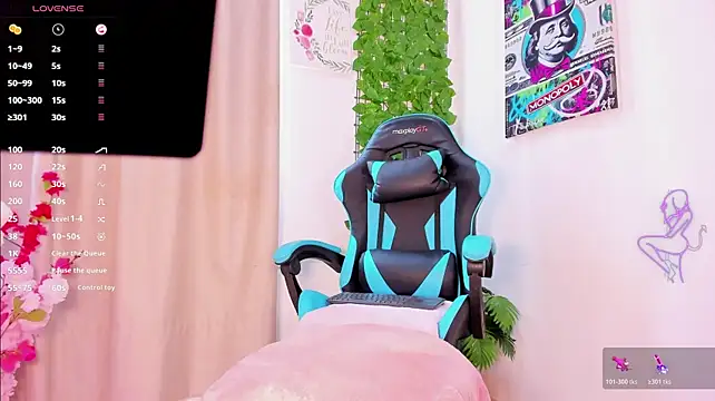 NahomyVega