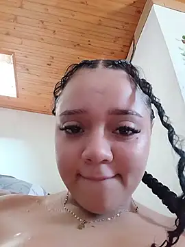 Katy_RoseX - FINGERS PUSSY WET