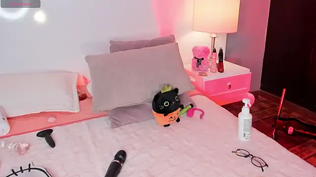 Emily_robertss1 - domi in ass