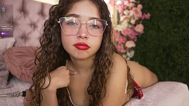Emi_Petite