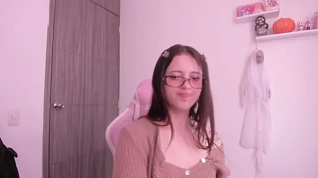ImBunnyNova - LIL TWERK 🐰
