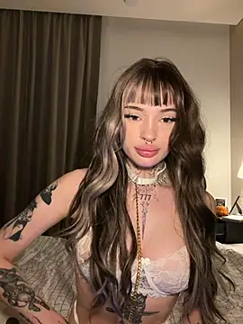 Madelinexx - 💦Spread pussy in doggy💦
