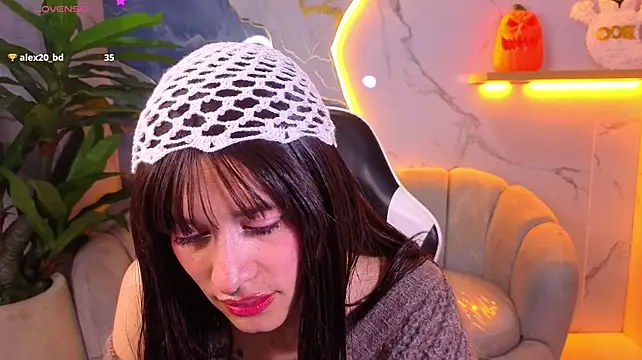 Lily_Tx - saliva in my perfect tits 🤤🤤💦💦