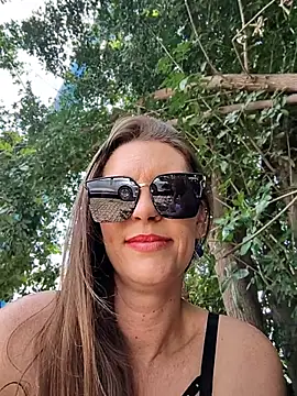 Karlacasada - Dedo no cuzinho 😈🔥