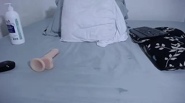 __Nahia - play play with my vagina