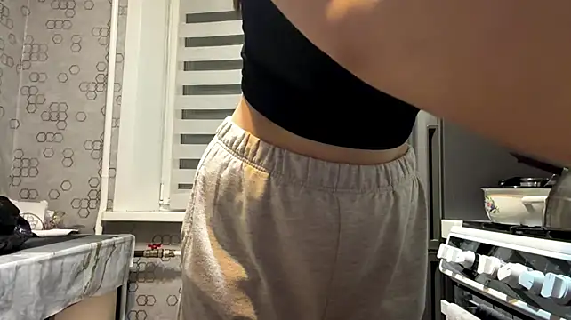JasonMacomber - Take off my top during a striptease 🥵