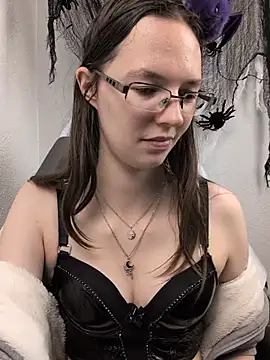 MrsCrazy18 - 🍒Show My Boobs 1min.!