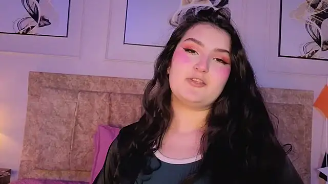 Zoe_moon__