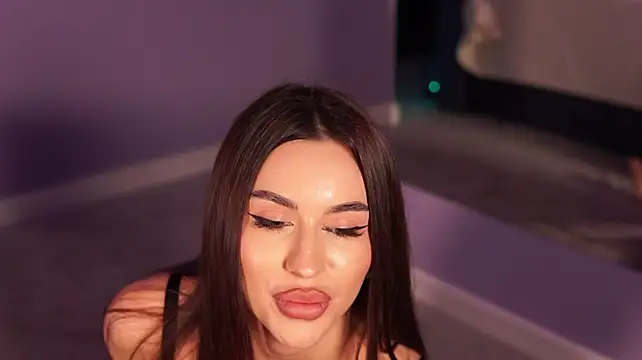 KathrynSin - Licking finger good