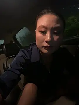 Xingchen-002 - 戶外露天、坐脸視角嘲喷⋯⋯