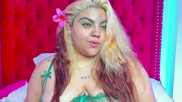 SunnyHoney_ - Lick my tits