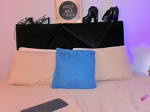 AmeliaNoir - Watch the cum come out of my pussy