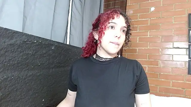 Freya_velvet_