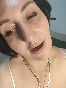 Super_titssss - fuck tits use squirting dildo