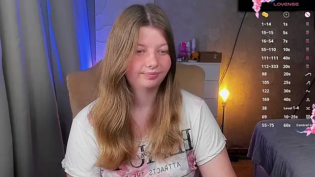 Vivian_cutie - Take off my bra.