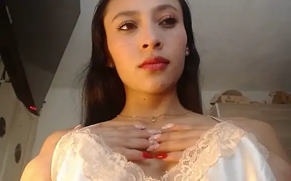 Salomesweet02 - Let that dress drop.