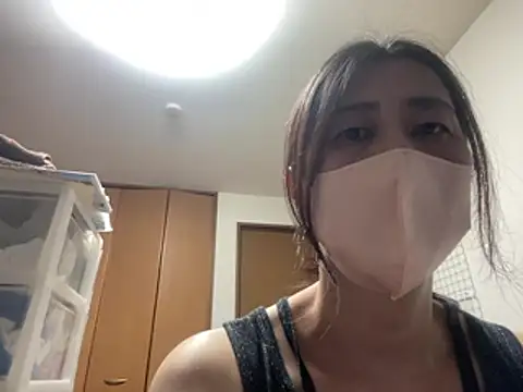 Yuuri_yu - キャミ脱いでブラ見せ♡