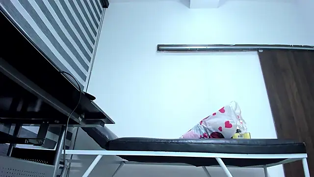 LeilaSmith_ - two dildos in the pussypussy