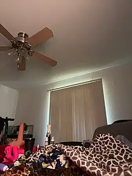Reecieofficial - Toy Tease (External)