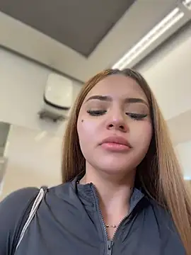 ChloeCollins__ - TOUCH YOURSELF IN THE BATHROOM