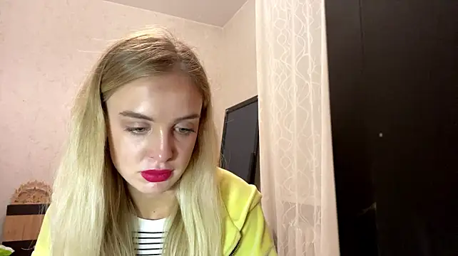 Shy_of_dream - I'll show you up close