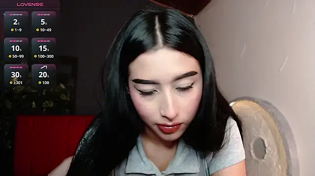 Melissa__dolce - all naked for you 😈+ Rub pussy