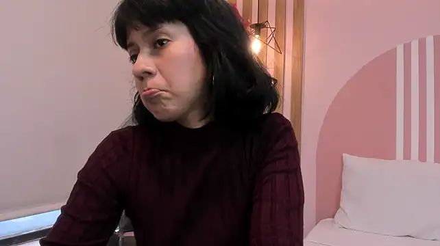 Valkiriia_wiine - Sitting on my new dildo