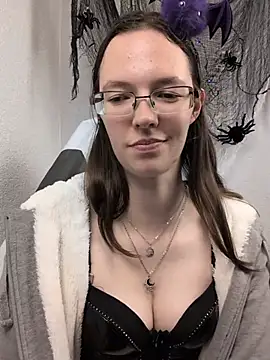 MrsCrazy18 - 🍒Show My Boobs 1min.!