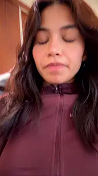 Adriennesexxx - Ride a toy