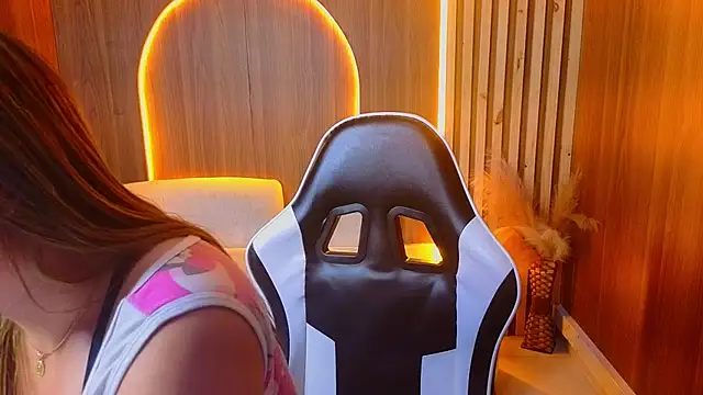 Aratna_Blonde_Tx