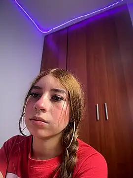 GabbySweett_ - Ride dildo + domi x3🍭